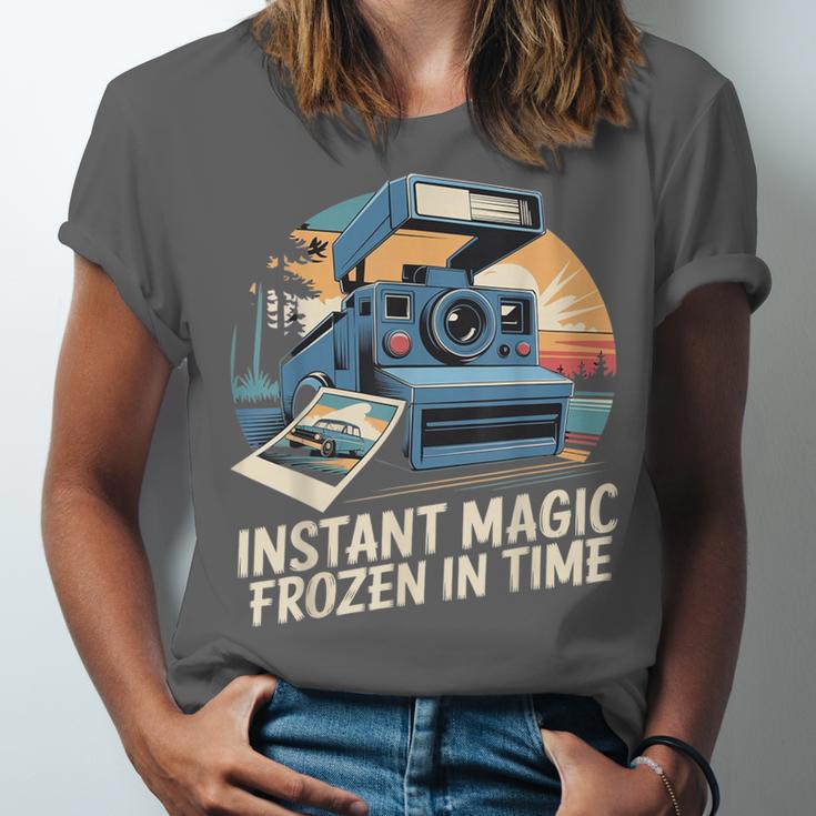Instant Magic Frozen In Time Retro Camera Nostalgia Unisex Jersey T-Shirt Instant Magic Frozen In Time Retro Camera Nostalgia Unisex Jersey T-Shirt