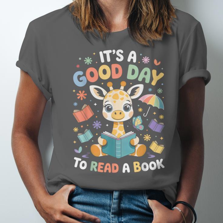 It's a Good Day To Read a Book Cute Giraffe Unisex Jersey T-Shirt