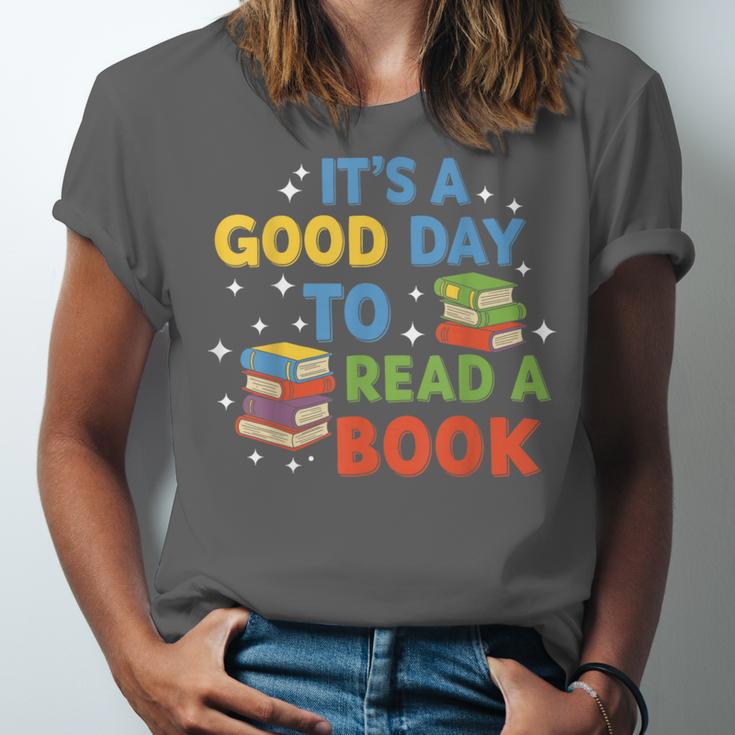 It's a Good Day To Read A Book Lovers Men Women Kids Unisex Jersey T-Shirt