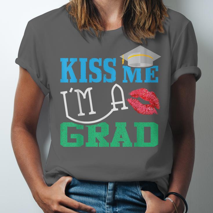 Kiss Me I'm A Grad 2018 Senior Graduation Unisex Jersey T-Shirt