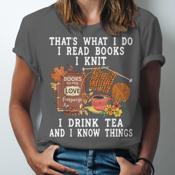 Knitting Reading Books Drinking Tea Knitter Knit Unisex Jersey T-Shirt