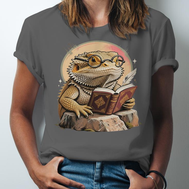 Nerdy Bearded Dragon Glasses Book Reading Unisex Jersey T-Shirt