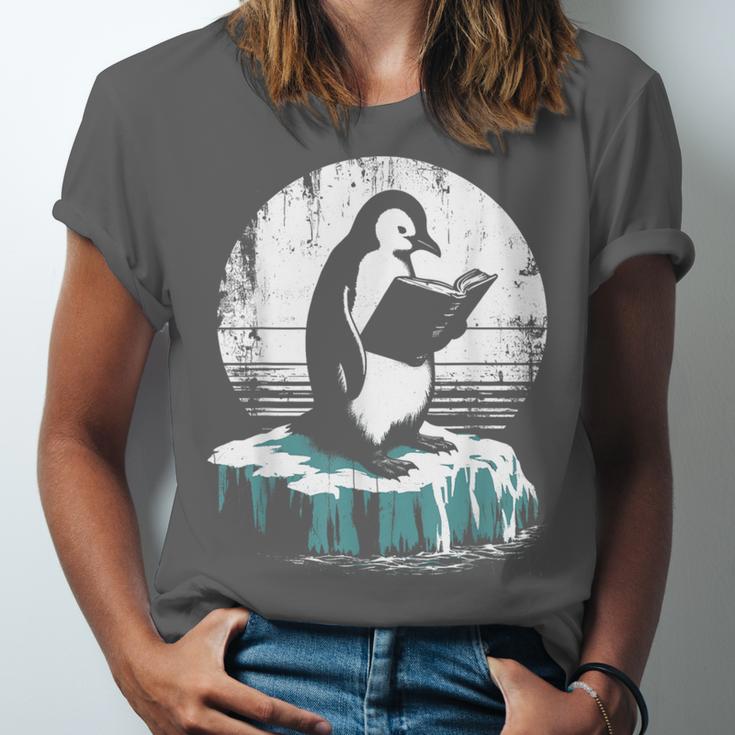 Penguin Reading A Book Vintage Graphic Bookworm Lover Unisex Jersey T-Shirt Penguin Reading A Book Vintage Graphic Bookworm Lover Unisex Jersey T-Shirt