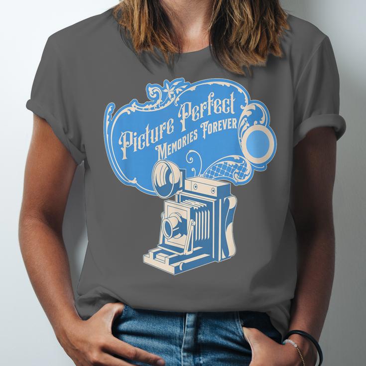 Picture Perfect Memories Forever Vintage Camera Nostalgia Unisex Jersey T-Shirt