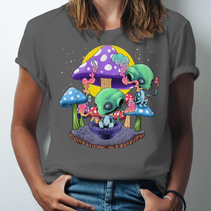 Psychedelic Alien Mushroom Nostalgia Groovy Vibe Hippie Unisex Jersey T-Shirt