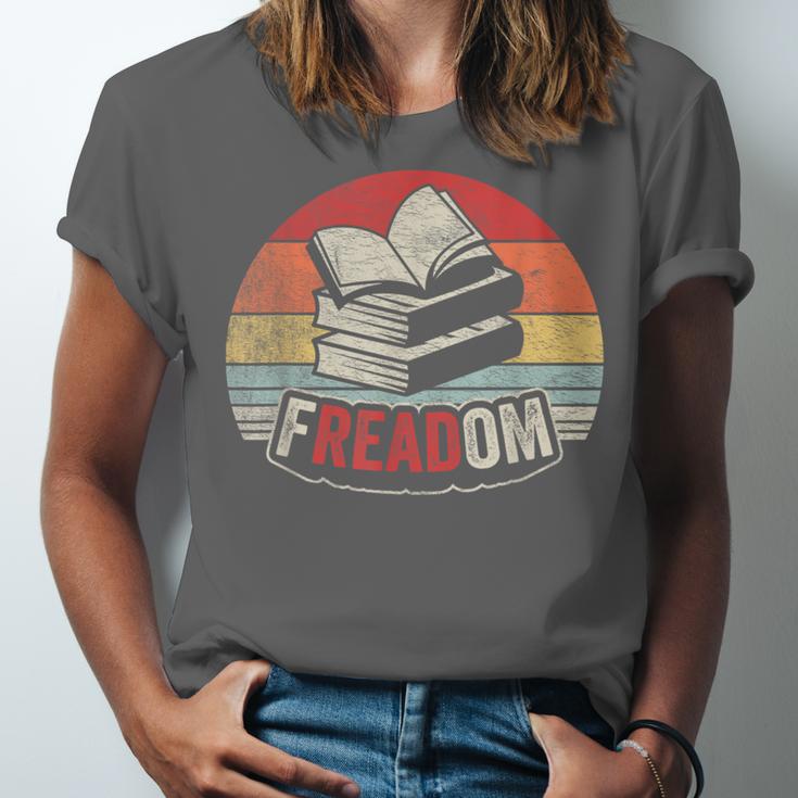 Retro Vintage FREADom Anti Ban Books Freedom To Read Unisex Jersey T-Shirt Retro Vintage FREADom Anti Ban Books Freedom To Read Unisex Jersey T-Shirt