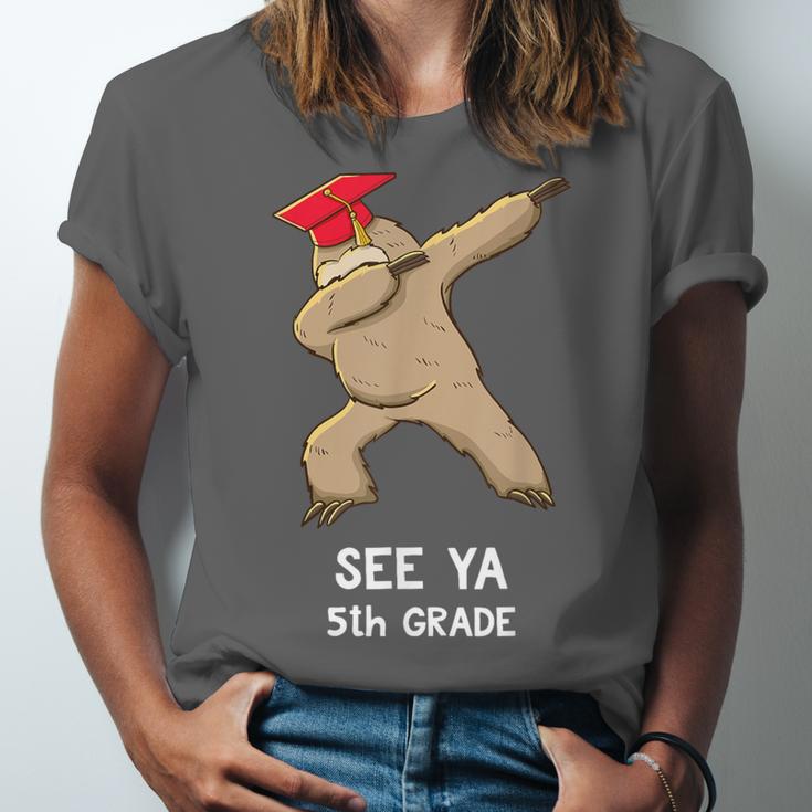 Sloth Dabbing 5th Grade Graduation Shirt Fifth Grade Grad Unisex Jersey T-Shirt