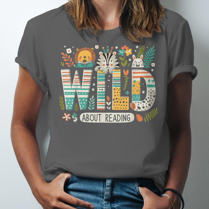 Wild About Reading Bookworm Book Reader Zoo Animals Unisex Jersey T-Shirt Wild About Reading Bookworm Book Reader Zoo Animals Unisex Jersey T-Shirt