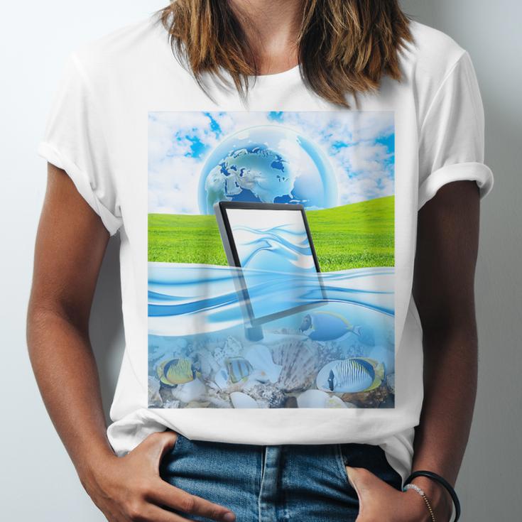 Frutiger Aero Aesthetic Tech Water Fishes Monitor Screen Raglan Baseball Tee Unisex Jersey T-Shirt Frutiger Aero Aesthetic Tech Water Fishes Monitor Screen Raglan Baseball Tee Unisex Jersey T-Shirt