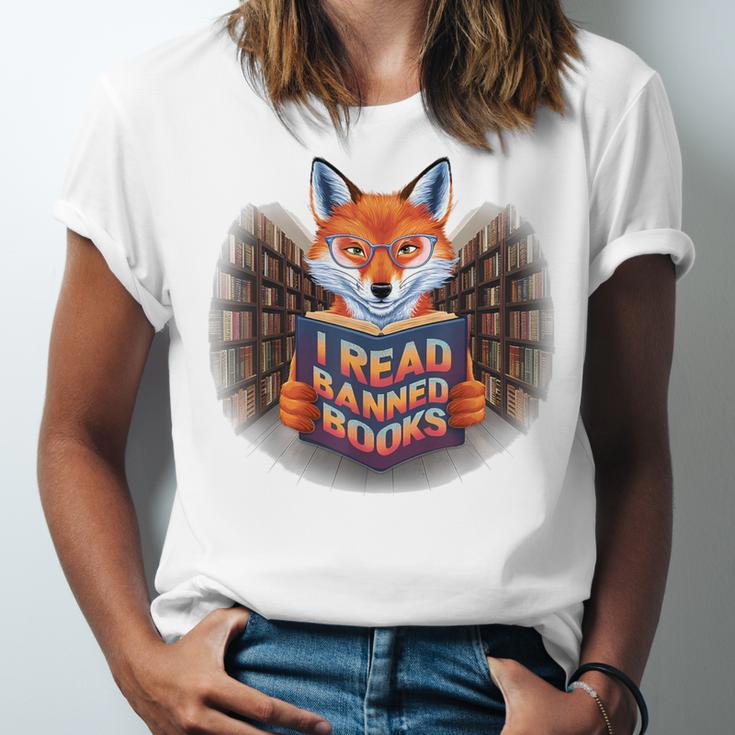 I Read Banned Books Sly Fox Reading Books Unisex Jersey T-Shirt