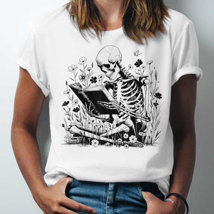 Skeleton Skull Halloween Book Reading Books Lover Teacher Unisex Jersey T-Shirt