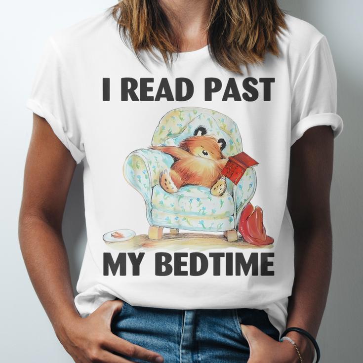 Vintage I Read Past My Bedtime Cute Sleeping Bear Book Lover Unisex Jersey T-Shirt