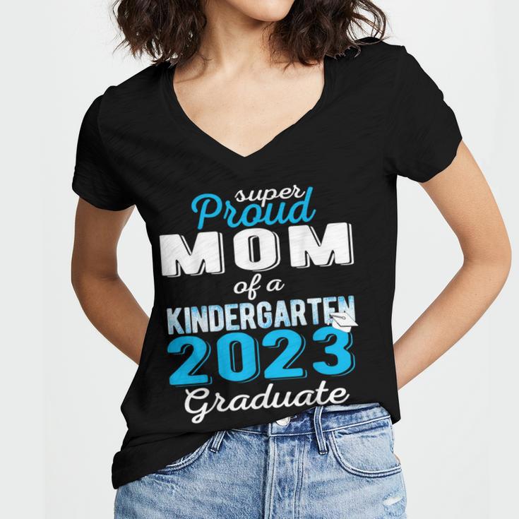 Proud Mom Of Kindergarten Graduate 2023 Graduation Mom Women's Jersey Short Sleeve Deep V-Neck Tshirt