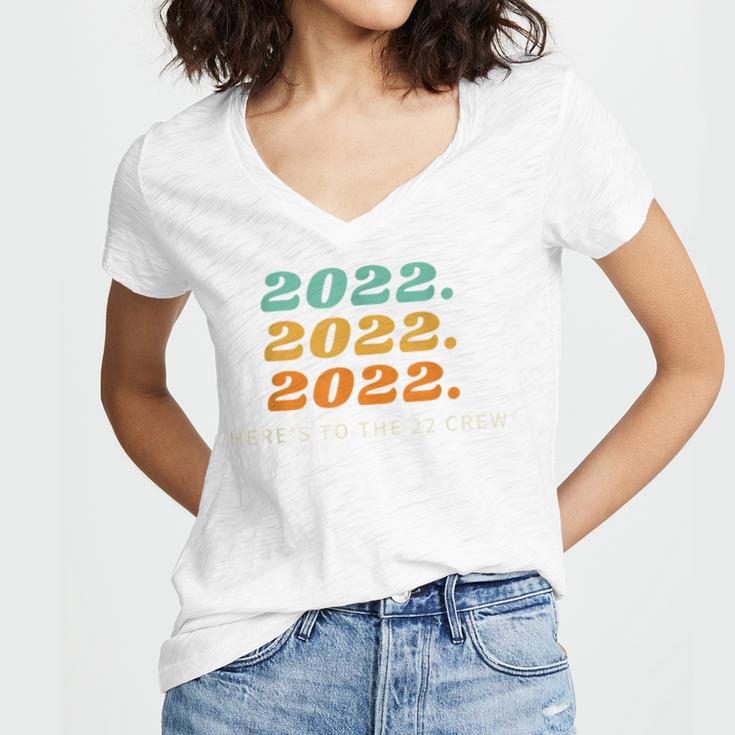 Senior 2022 Shirt Class Of 2022 Retro Graduation Grad Women's Jersey Short Sleeve Deep V-Neck Tshirt