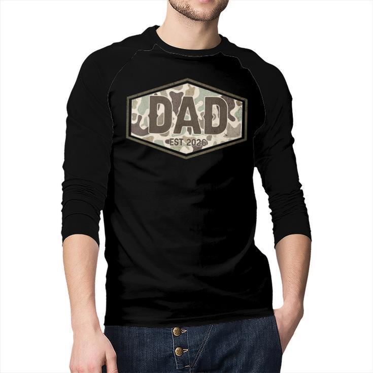 Dad Est 2026 Logo Father 2026 Loading New Dad 2026 Men Baseball Raglan Shirt