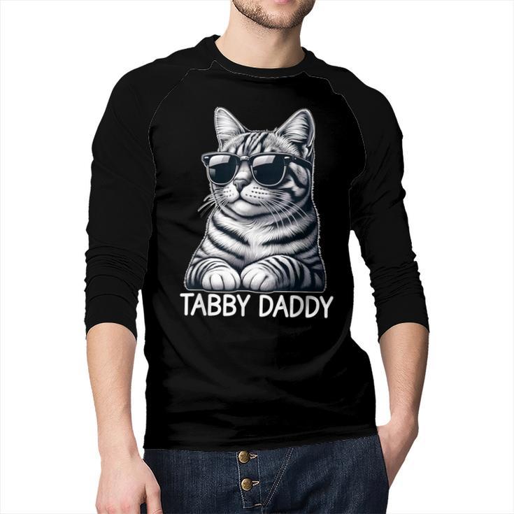 Tabby Daddy Cat Dad Graphic Grey Tabby Cat Lover Men Baseball Raglan Shirt