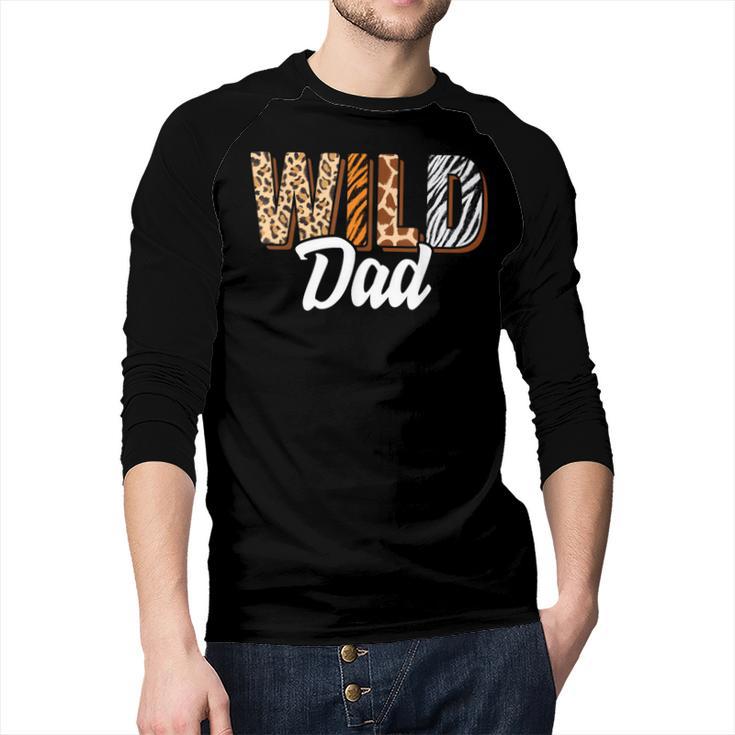 Wild Dad Zoo Born Two Be Wild B-Day Safari Jungle Animal Men Baseball Raglan Shirt