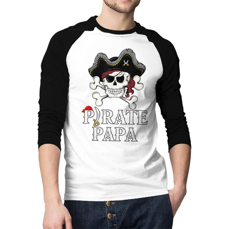 Pirate Papa Costume Jolly Roger Crossbones Pirate Dad Men Baseball Raglan Shirt