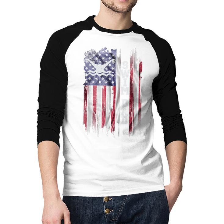 Vintage USA Flag Proud Swimming Dad Swim Swimmer Silhouette Men Baseball Raglan Shirt