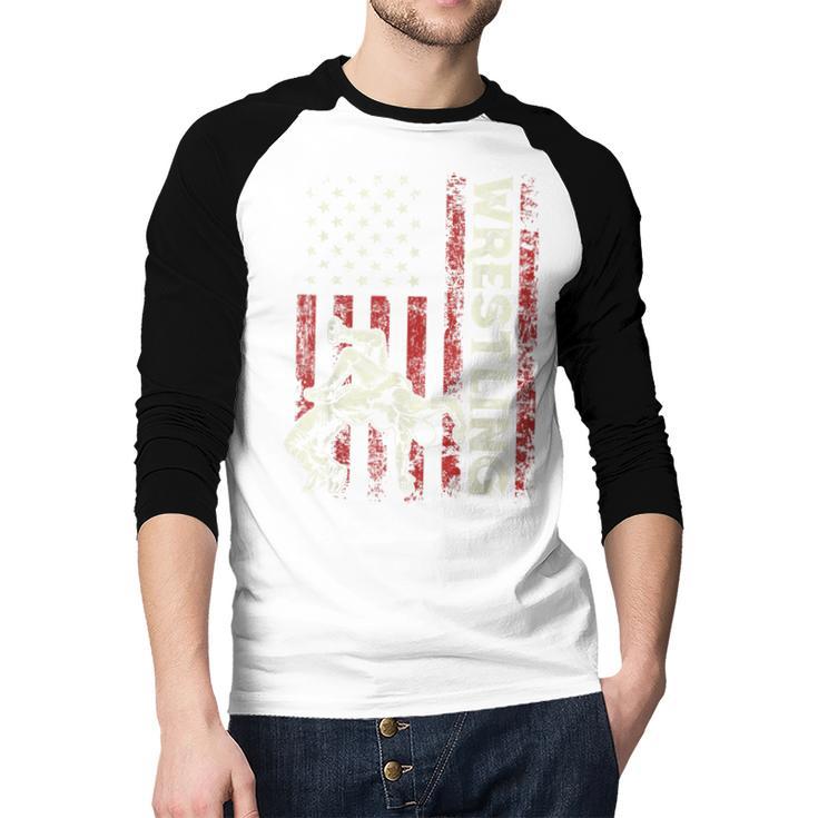 Wrestling US Flag Dad Wrestler Patriotic 4th Of July Men Baseball Raglan Shirt