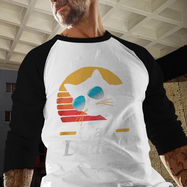 Cat Daddy Vintage 80s Style Cat Retro Sunglasses Distressed Men Baseball Raglan Shirt