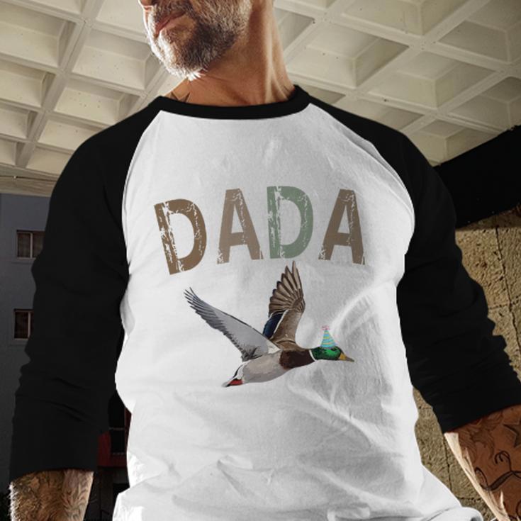 Dada Duck Hunting One Lucky Duck 1st Birthday Family Party Men Baseball Raglan Shirt
