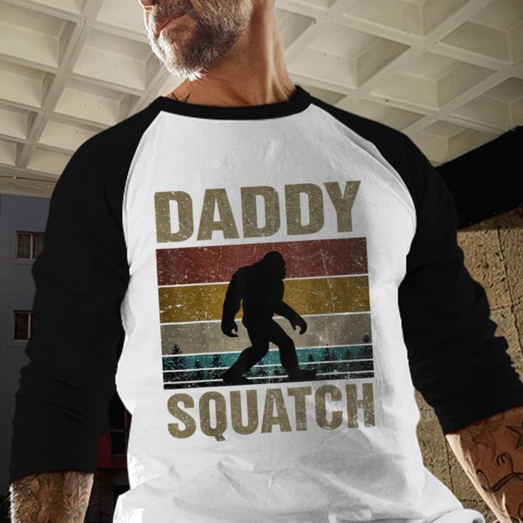 Daddy Squatch Bigfoot Dad Sasquatch Yeti Family Matching Men Baseball Raglan Shirt