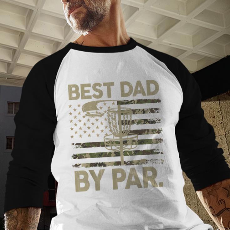 Disc Golf Frisbee Best Dad Par Camo US Flag Golfer Men Baseball Raglan Shirt