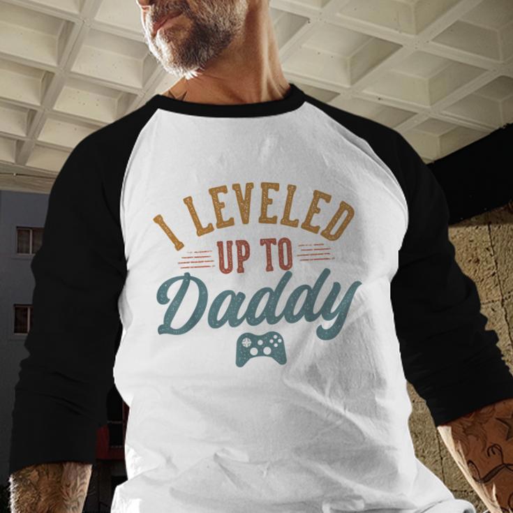 Leveled Up To Daddy Father To Be New Dad Men Baseball Raglan Shirt