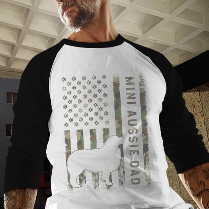 Mini Aussie Dad Australian Shepherd Dog Camo USA Flag Men Baseball Raglan Shirt