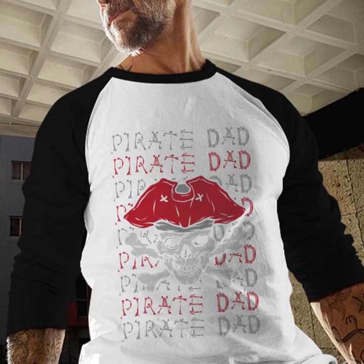 Pirate Dad Skull And Crossbones Tampa Gasparilla Captain Men Baseball Raglan Shirt