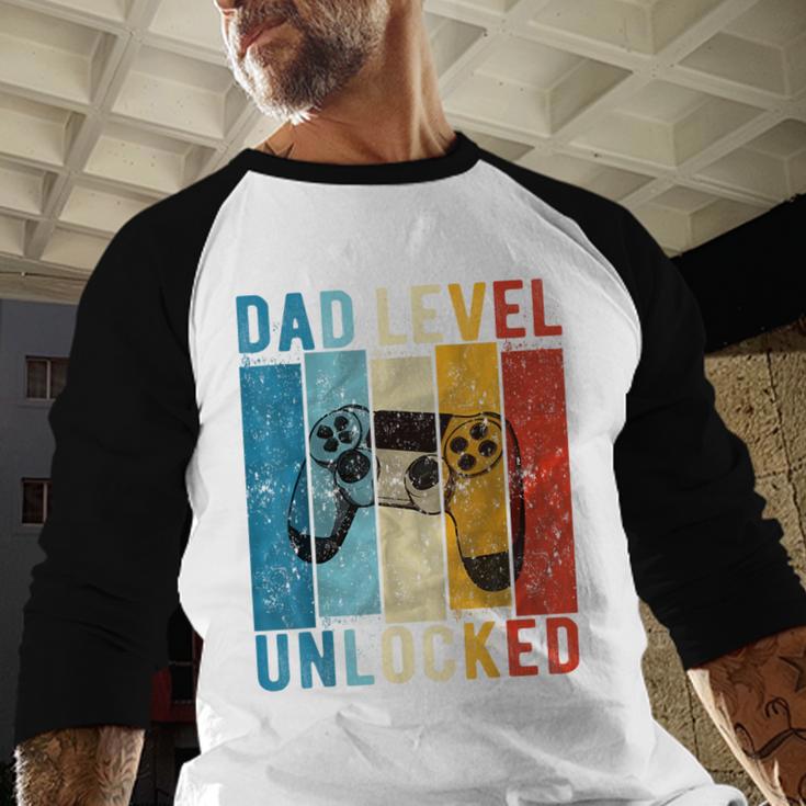 Pregnancy Announcement Dad Level Unlocked New Daddy Father Men Baseball Raglan Shirt