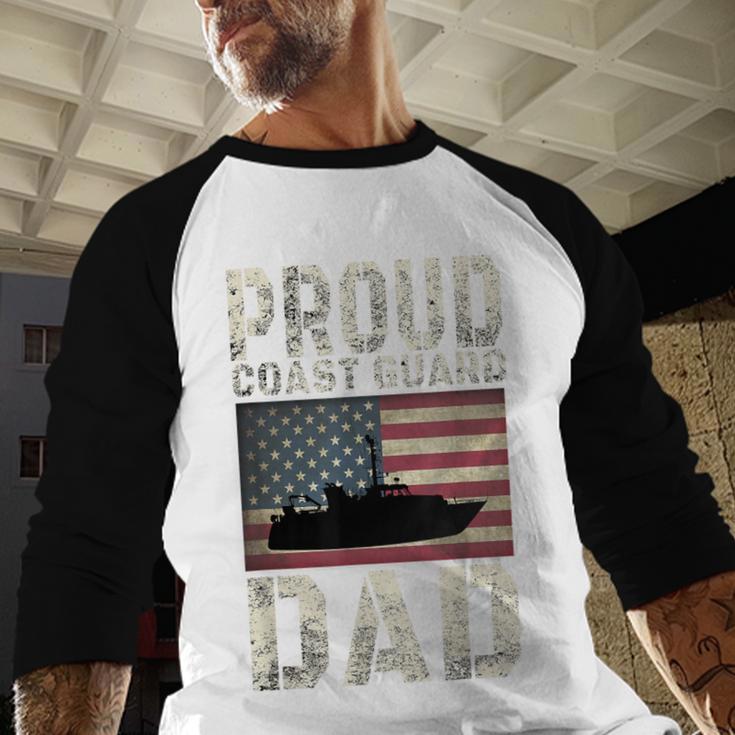 Proud Coast Guard Dad USCG American Flag T-Shirt Men Baseball Raglan Shirt