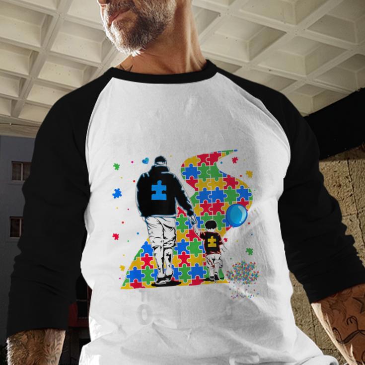 Proud Dad Of The Toughest Boy Autism Awareness Father Autism Men Baseball Raglan Shirt
