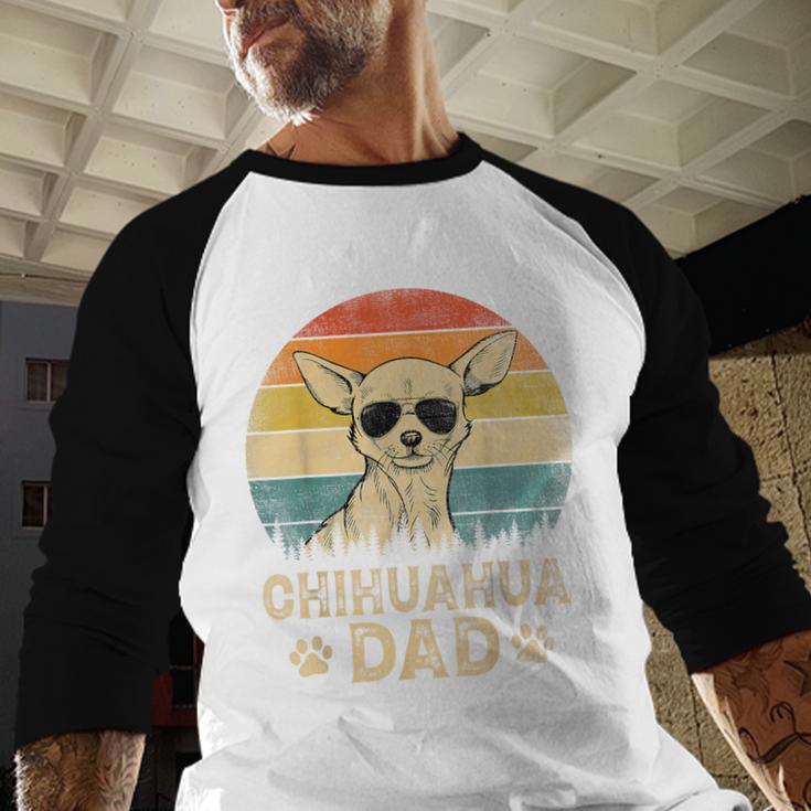 Vintage Chihuahua Dad Dog Lovers Father's Day Tee Men Baseball Raglan Shirt