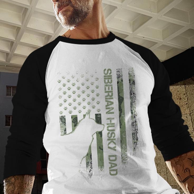 Vintage USA Camo Flag Proud Siberian Husky Dad Silhouette Men Baseball Raglan Shirt