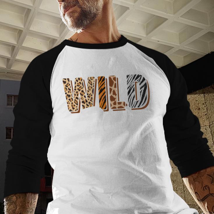 Wild Dad Zoo Born Two Be Wild B-Day Safari Jungle Animal Men Baseball Raglan Shirt