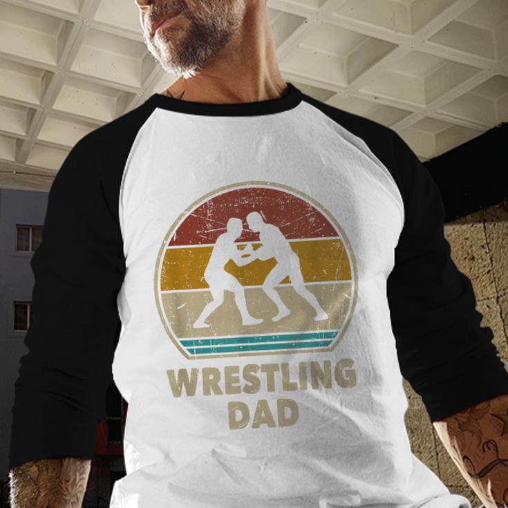 Wrestling Dad Vintage Wrestling Retro Wrestling Lover Men Baseball Raglan Shirt