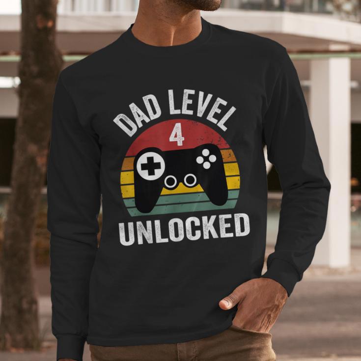 New Dad Shirt Dad Level 4 Unlocked For 4 Kids Gaming Men Long Sleeve T-Shirt