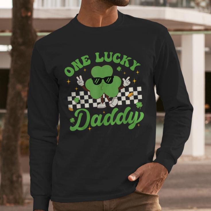 One Lucky Daddy St Patricks Day Dad Father Men Long Sleeve T-Shirt