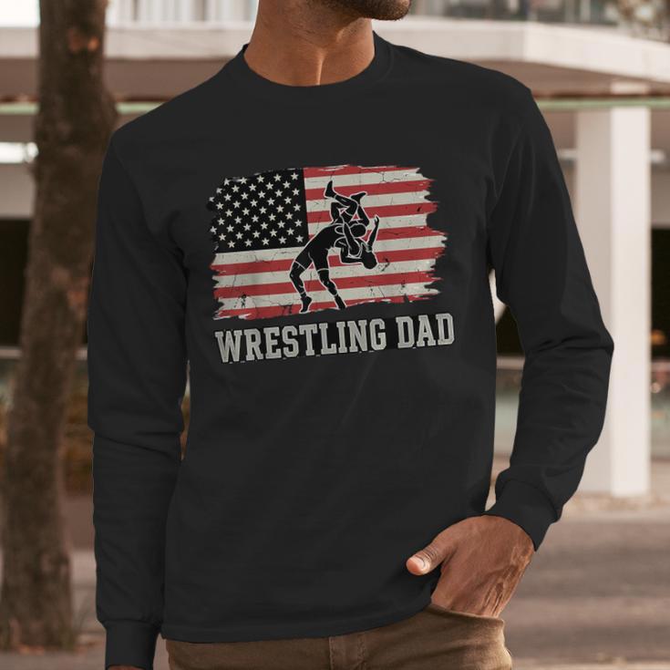 Wrestling Dad US Flag Fathers Day Retro Wrestling Fans Men Long Sleeve T-Shirt