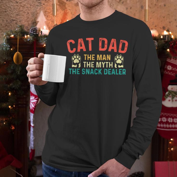 Cat Dad The Man The Myth Cat Lover Kitten Owner Kitty Men Long Sleeve T-Shirt