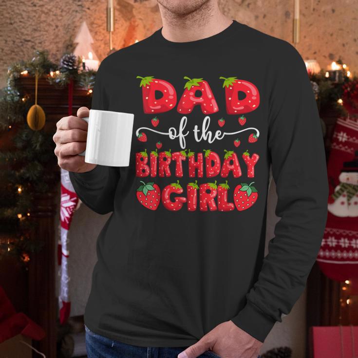 Dad Of The Birthday Girl Strawberry Family Matching Men Long Sleeve T-Shirt