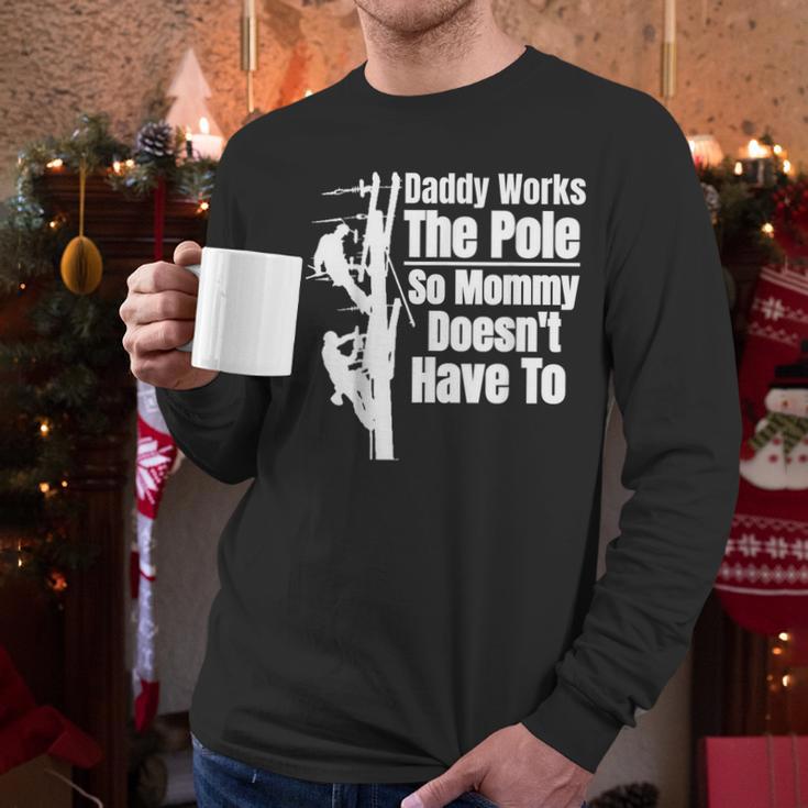Dads Electrical Lineman Gear Husband & Lineman Wife Men Long Sleeve T-Shirt