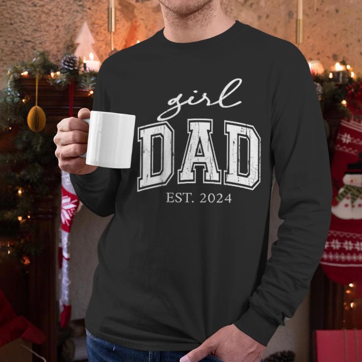Girl Dad Est 2024 Dad Of Girls Father's Day Men Long Sleeve T-Shirt