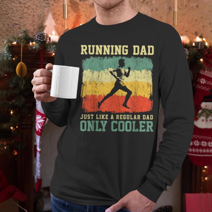 Retro Running Dad Runner Marathon Athlete Humor Outfit Men Long Sleeve T-Shirt