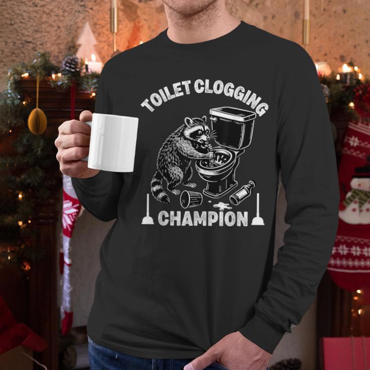 Toilet Clogging Champion Dad Joke Raccoon Trash Panda Men Long Sleeve T-Shirt