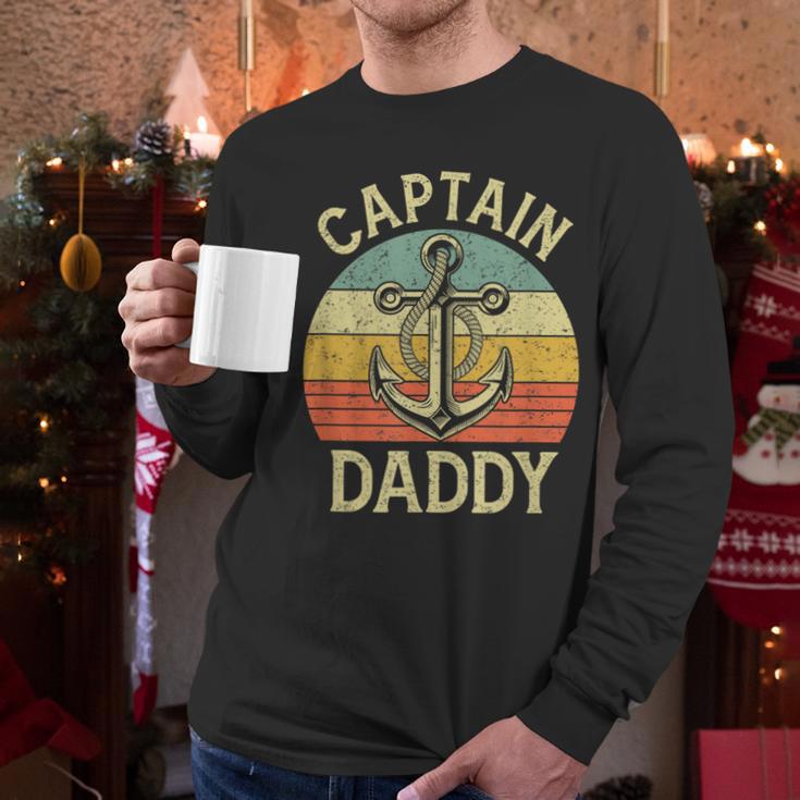 Vintage Captain Daddy Boat Pontoon Dad Fishing Sailor Anchor Men Long Sleeve T-Shirt
