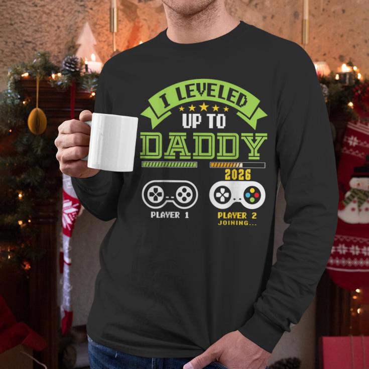 Vintage Leveling Up To Daddy 2026 Soon To Be Dad 2026 Men Long Sleeve T-Shirt