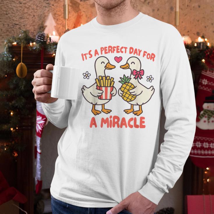 IVF Mom Dad Embryo Transfer Day It's A Day For A Miracle Men Long Sleeve T-Shirt